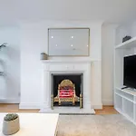 Above & Beyond - Fitzrovia - By Frankie Says